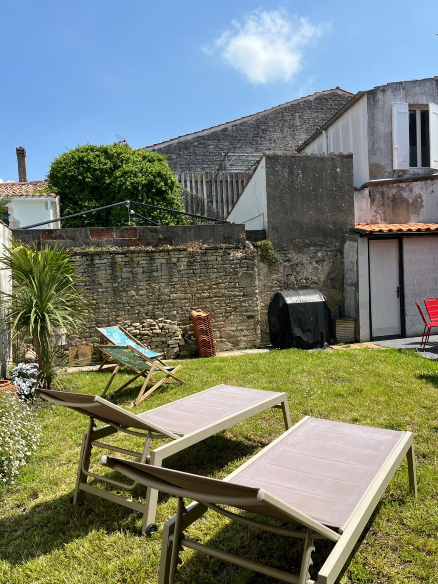 Elegante Maison Familiale Au Coeur Des Remparts De La Citadelle Le Château-dʼOléron Exteriör bild