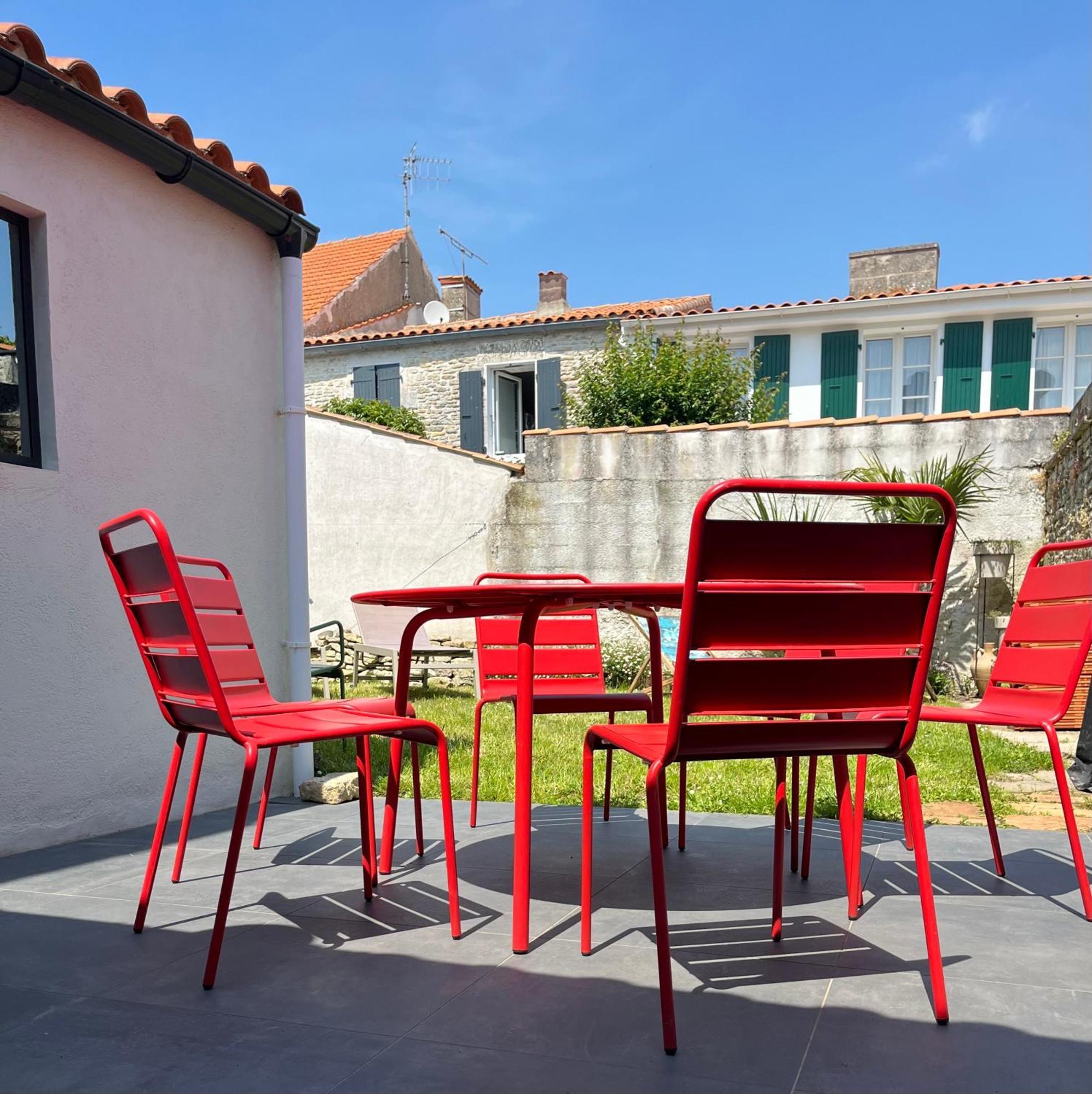 Elegante Maison Familiale Au Coeur Des Remparts De La Citadelle Le Château-dʼOléron Exteriör bild